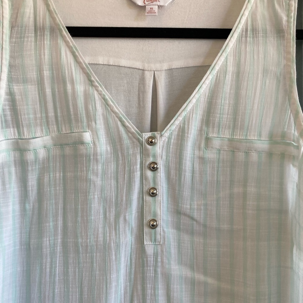 Candie’s blouse - Picture 3 of 4